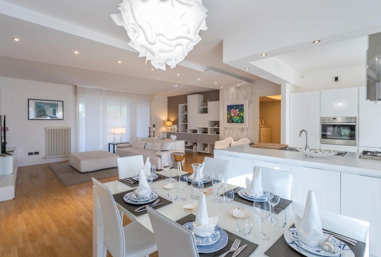 Teatro Nuovo Apartment With Free Parking Udine Luaran gambar