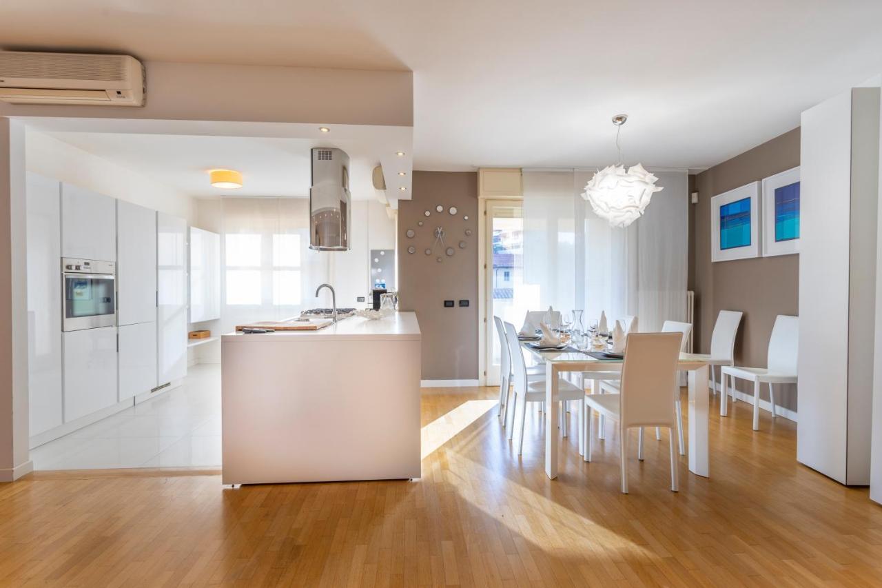 Teatro Nuovo Apartment With Free Parking Udine Luaran gambar
