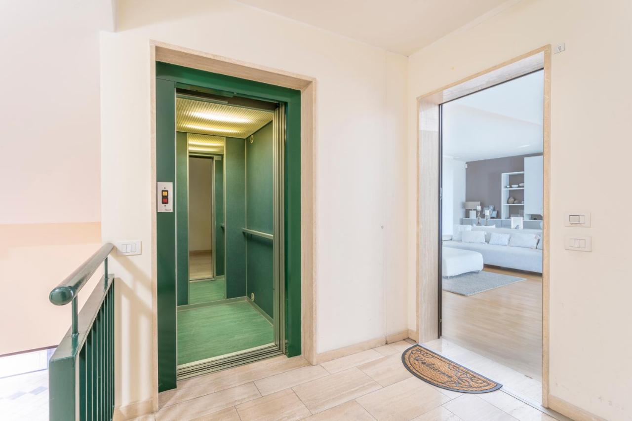 Teatro Nuovo Apartment With Free Parking Udine Luaran gambar